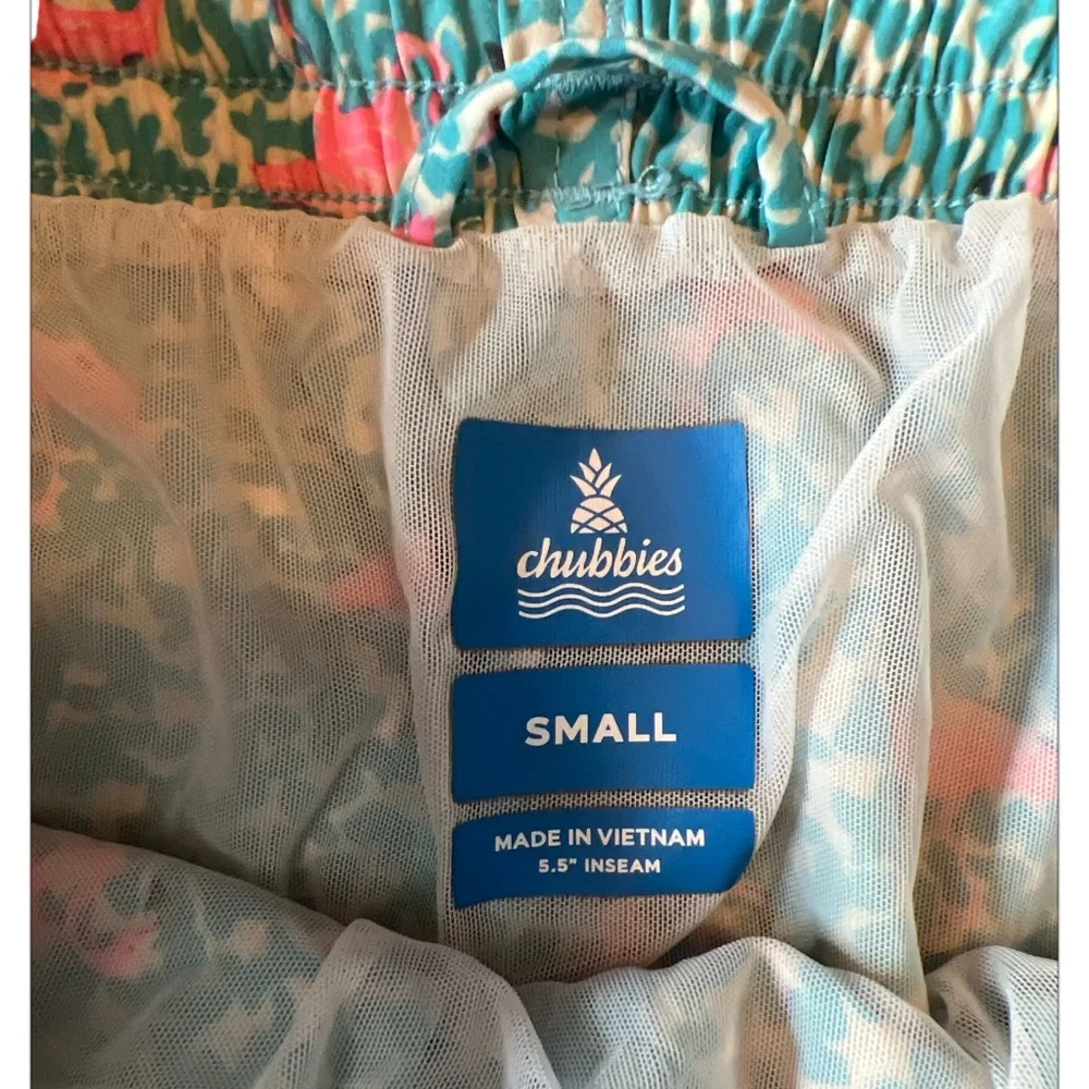 Chubbies Men’s‎ Flamingo Swim Trunks Blue Pink 5.5” Inseam Size Small